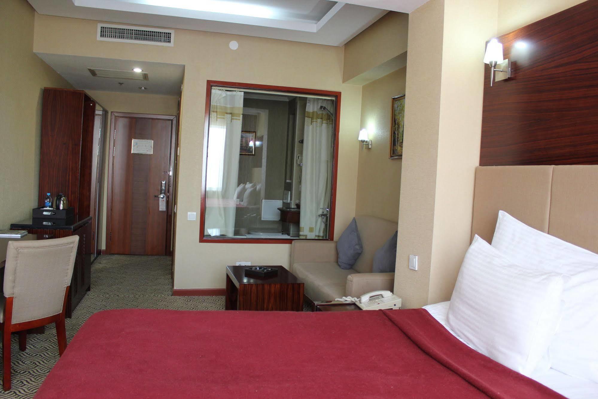 Regardal Hotel อัลมาตี ภายนอก รูปภาพ